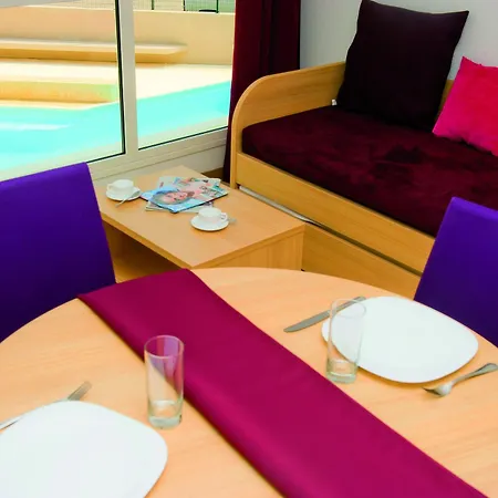 Hotel Les Balcons De Canigou 3*